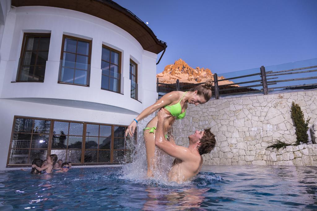 Hotel Sonnalp Obereggen Exteriör bild