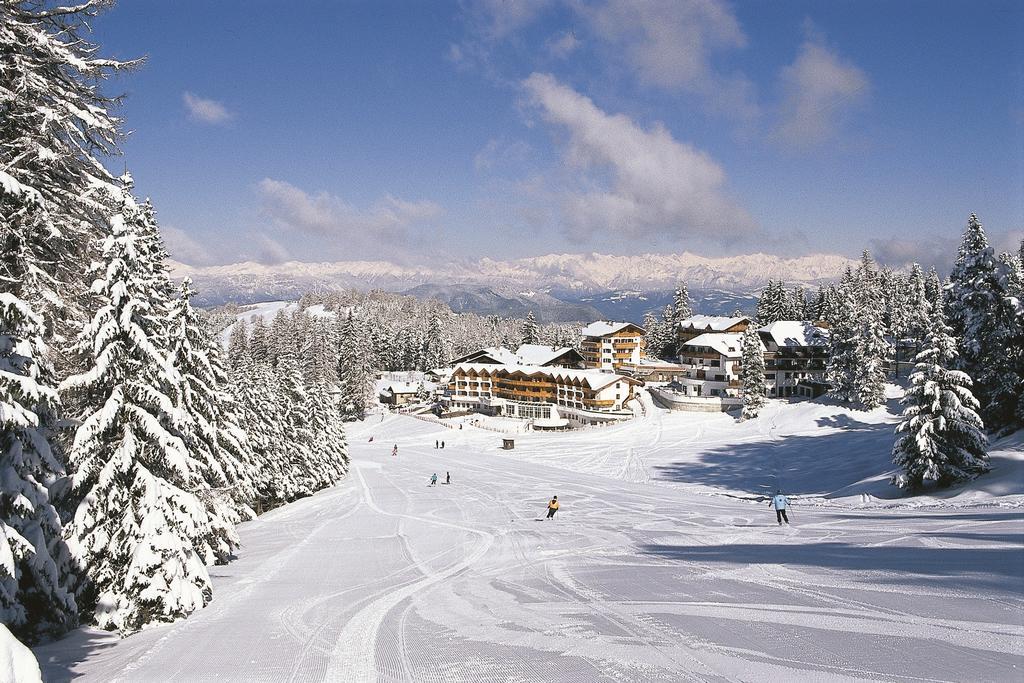 Hotel Sonnalp Obereggen Exteriör bild