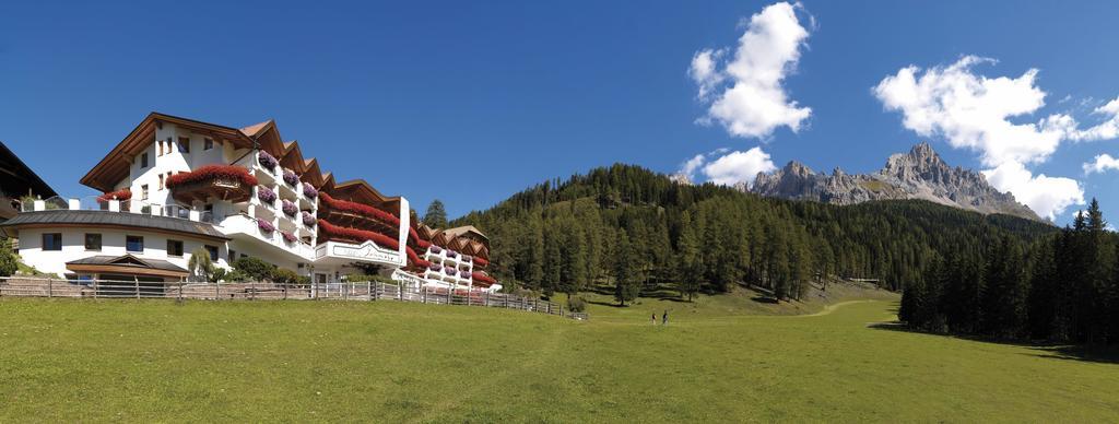 Hotel Sonnalp Obereggen Exteriör bild