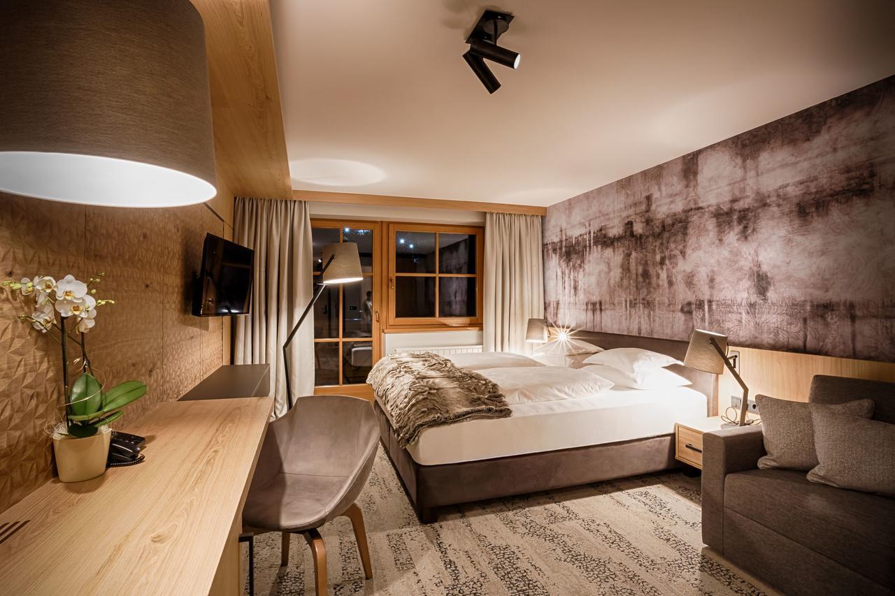 Hotel Sonnalp Obereggen Exteriör bild